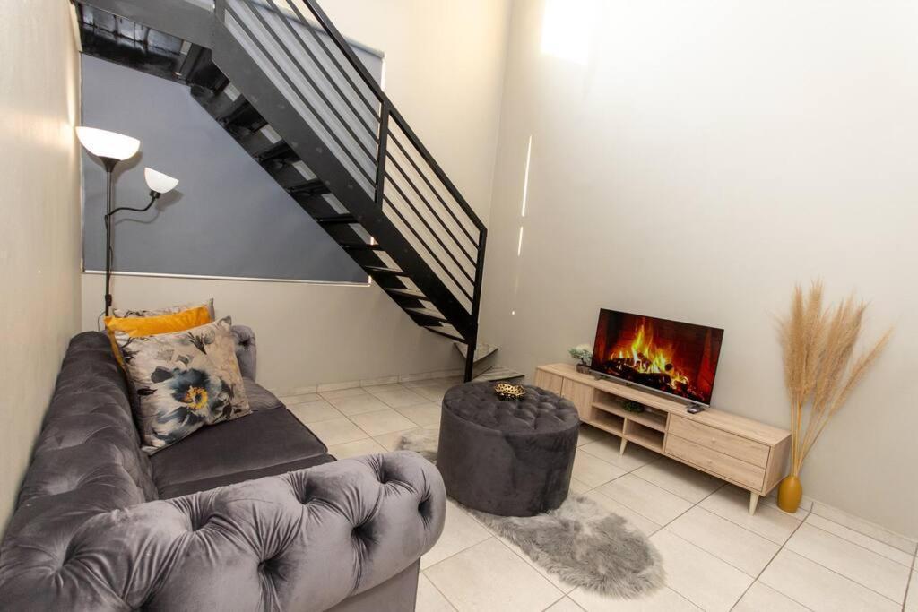 Apartamento Luxury, Location, & Convenience. Johannesburgo Exterior foto
